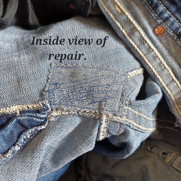 Miss Me Jeans Signature Crop Flap Pockets Bling Sequins Distressed Size 31 - Picture 8 of 14